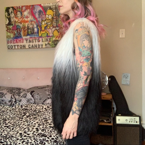 Kenzie Faux Fur Ombré “Cruella de Vil” Vest - Picture 10 of 10